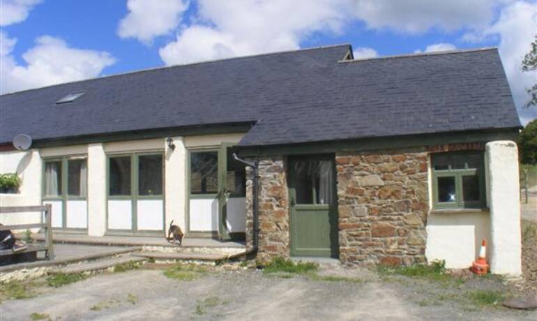Home Farm Cottage, Crundale, Haverfordwest, Pembrokeshire (POM1000161)