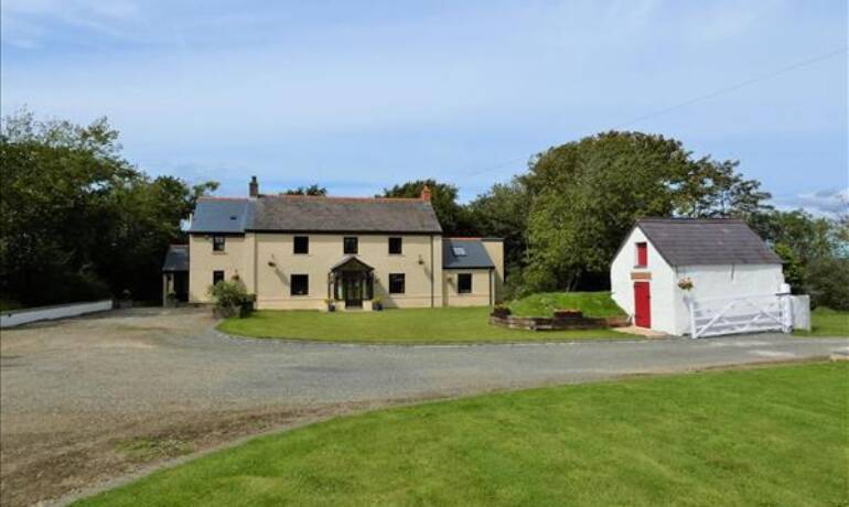 Mountain Hall, Camrose, Haverfordwest, Pembrokeshire (POM1001545)