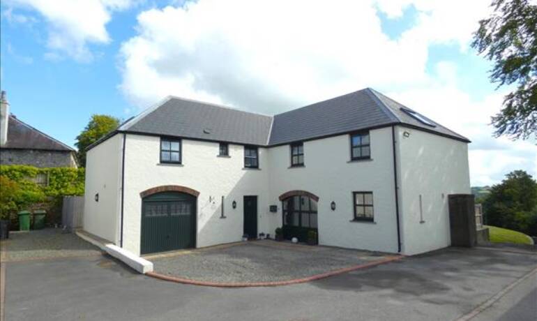 Robeston Court, Robeston Wathen, Narberth, Pembrokeshire (POM1001678)