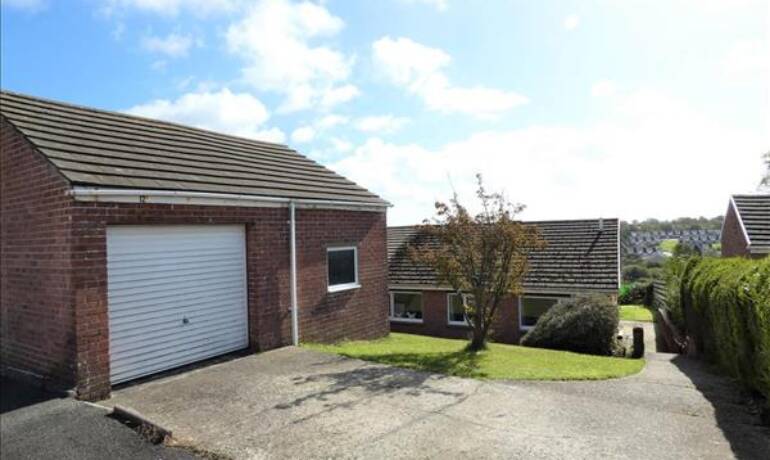 Shakespeare Close, Haverfordwest, Haverfordwest, Pembrokeshire (POM1001698)