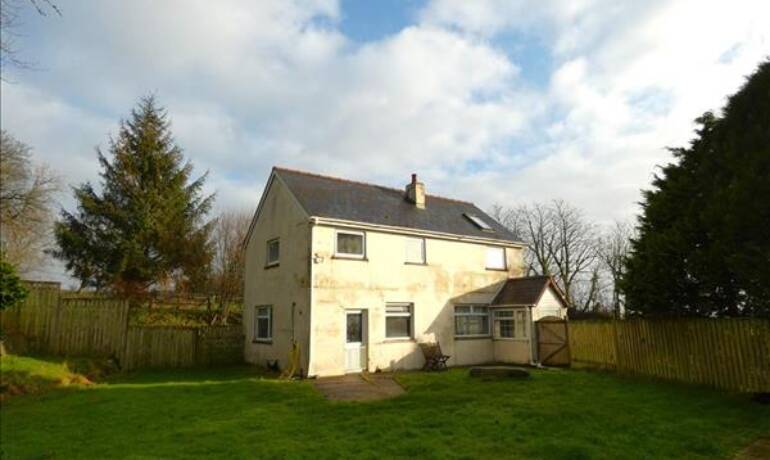 Clyncemmaes Farmhouse, Maenclochog, Clarbeston Road, Pembrokeshire (POM1001726)