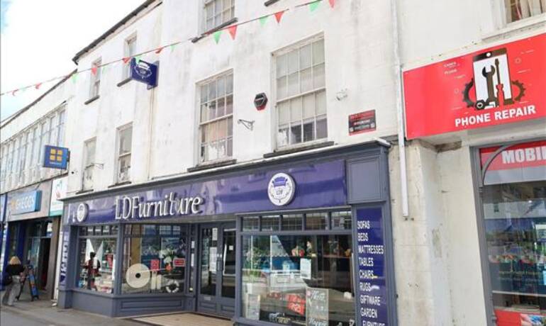 Bridge Street, Haverfordwest, Haverfordwest, Pembrokeshire (POM1001782)