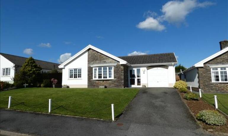 Jubilee Gardens, Templeton, Narberth, Pembrokeshire (POM1001786)