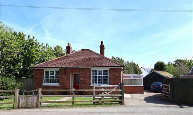 Brook Cottage, Clarbeston Road, Haverfordwest, Pembrokeshire (POM1001822)