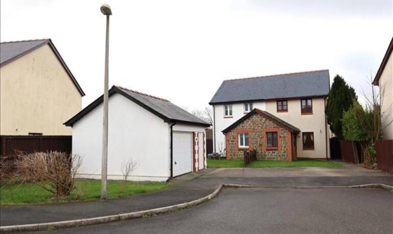 Dungleddy Court, Clarbeston Road, Clarbeston Road, Pembrokeshire (POM1001834)