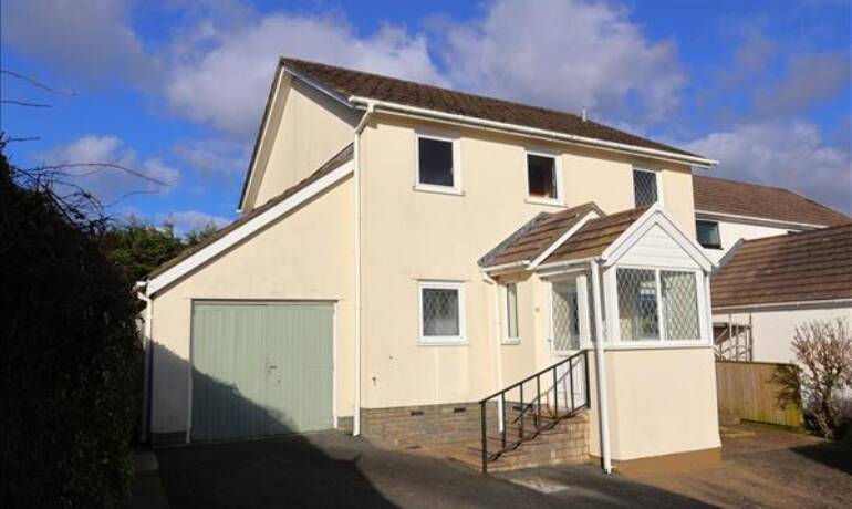 Uzmaston Road, Haverfordwest, Haverfordwest, Pembrokeshire (POM1001859)